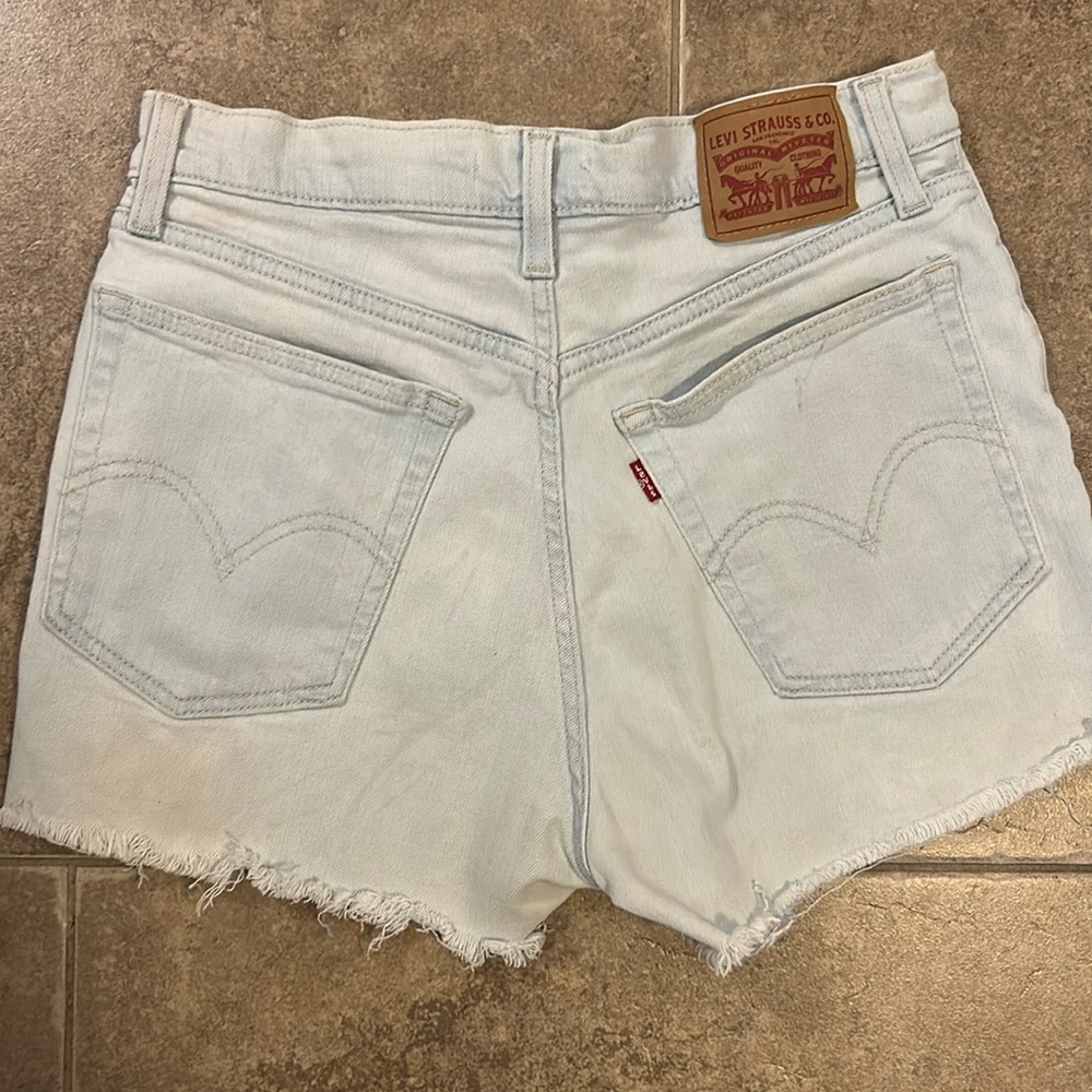 Levi - high-rise shorts. Size 29